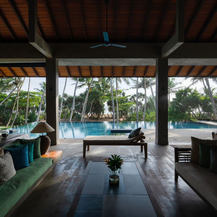 Stay for 5 nights, Pay for only 4